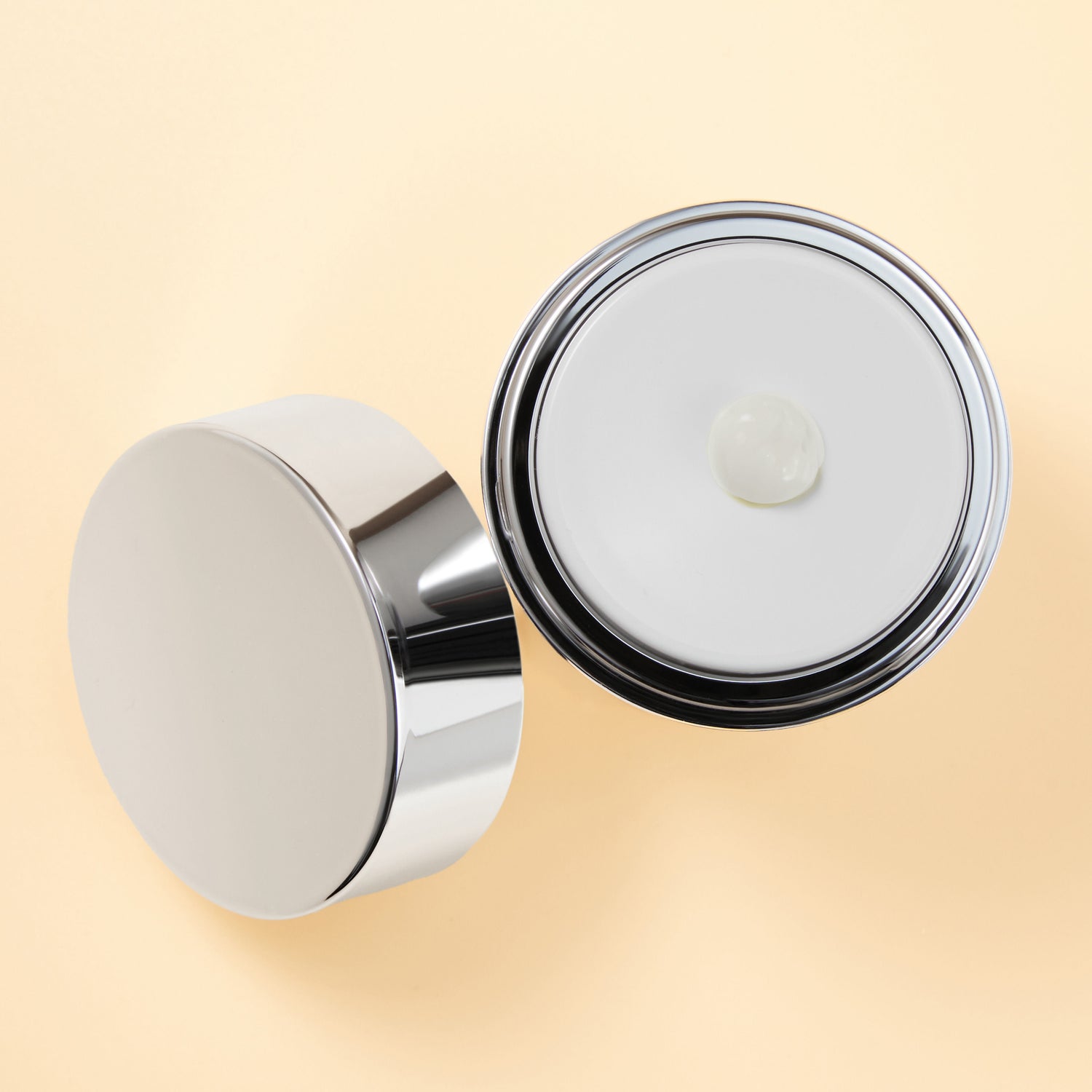 Lifestyle image of Trish McEvoy Gorgeous Skin Enhancing Priming Moisturizer