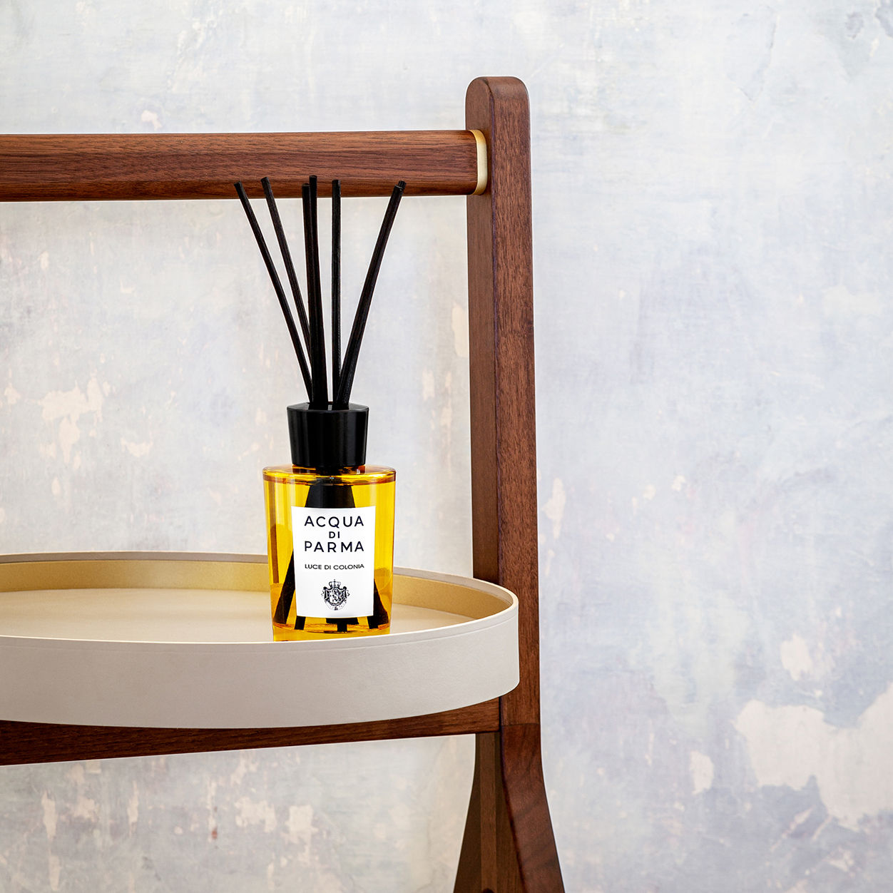 Lifestyle image of Acqua di Parma Luce Di Colonia Room Diffuser