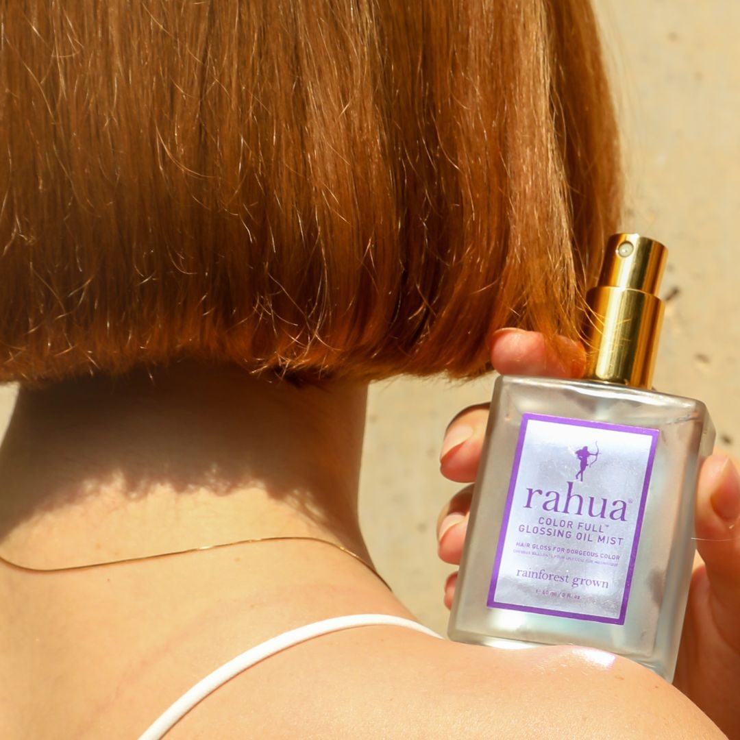 Model image of Rahua Color Full Glossing Mist