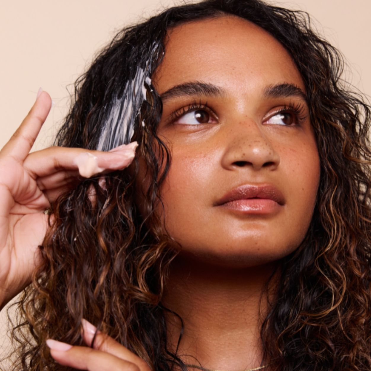 Model image of Rahua Enchanted Island Vegan Curl Butter