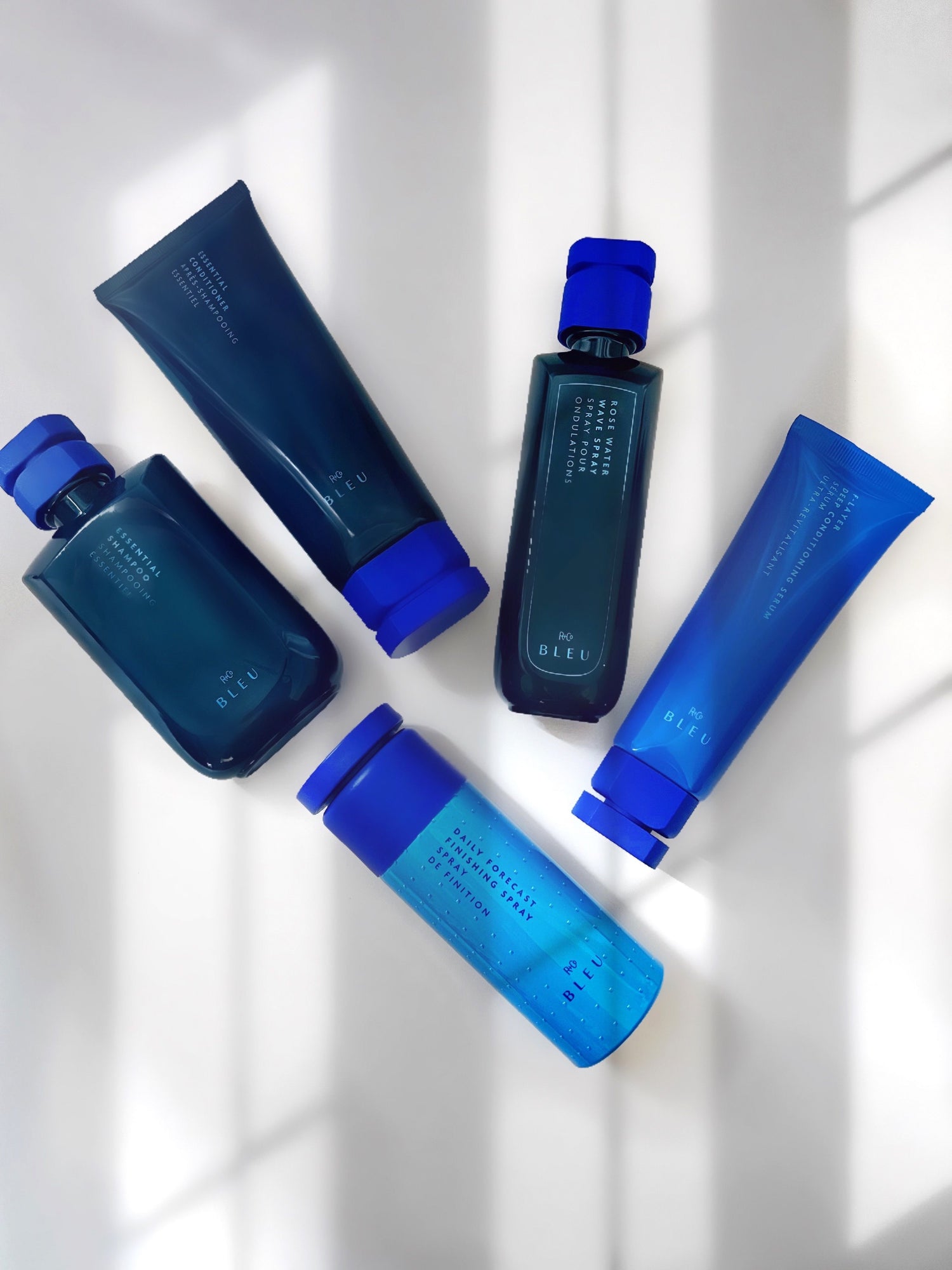 Lifestyle image of R+Co Bleu Daily Forecast Finishing Spray