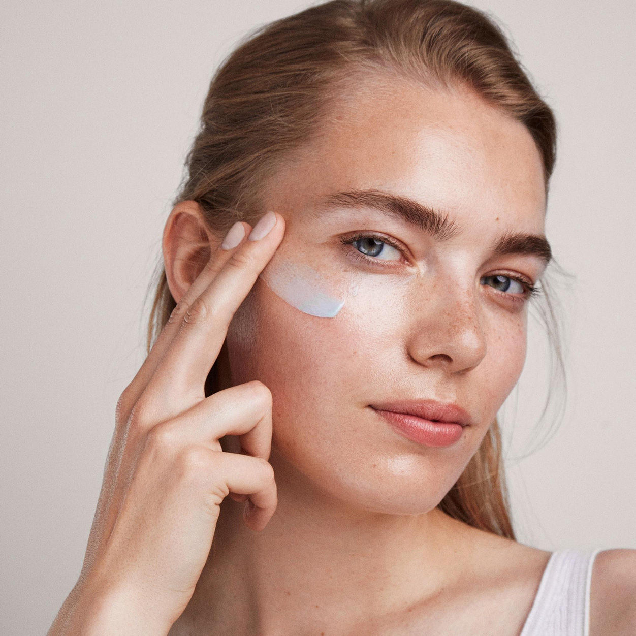 Model image of Kjaer Weis The Beautiful Night Potion