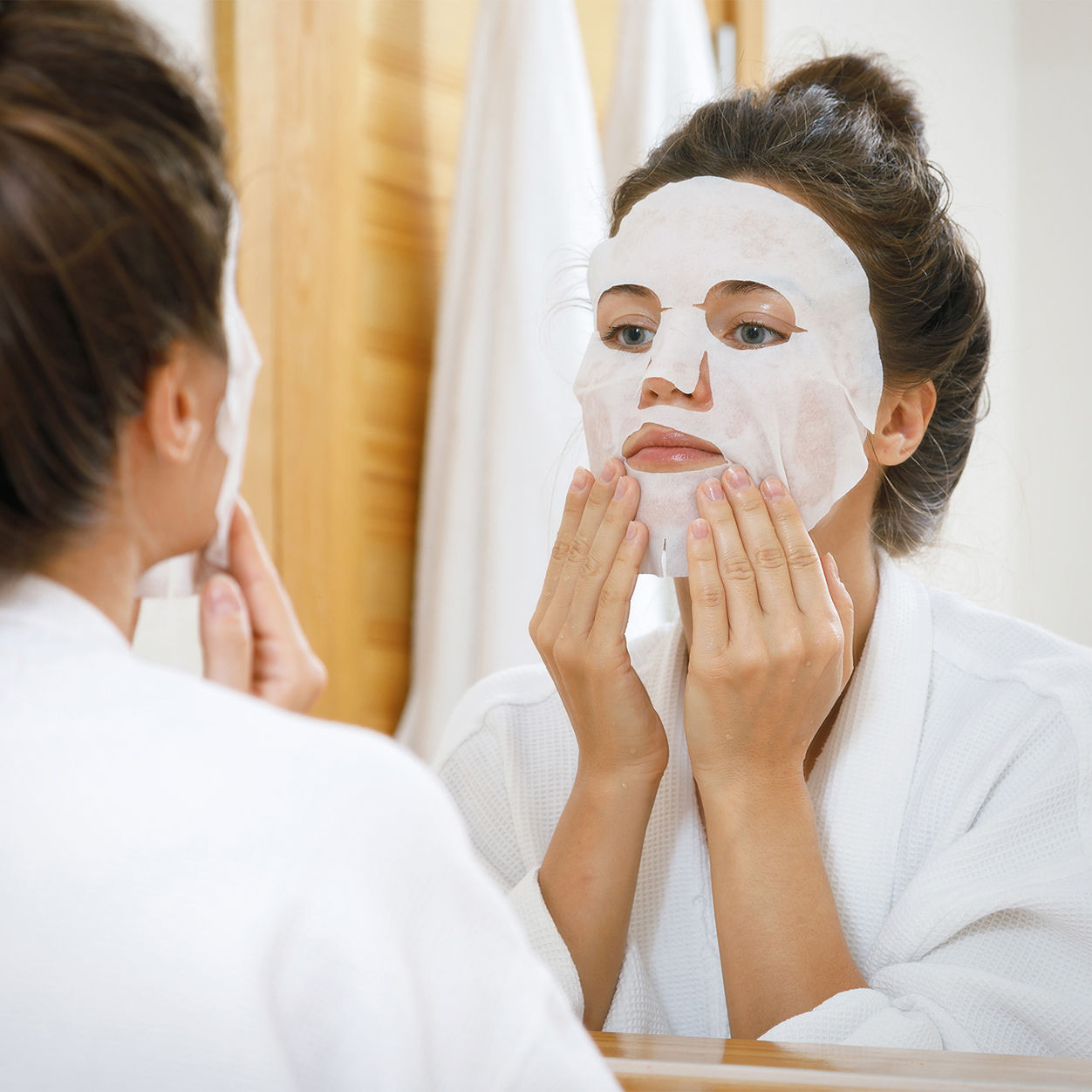 Model image of Lune+Aster 5 Minute Rescue Mask Hydrate