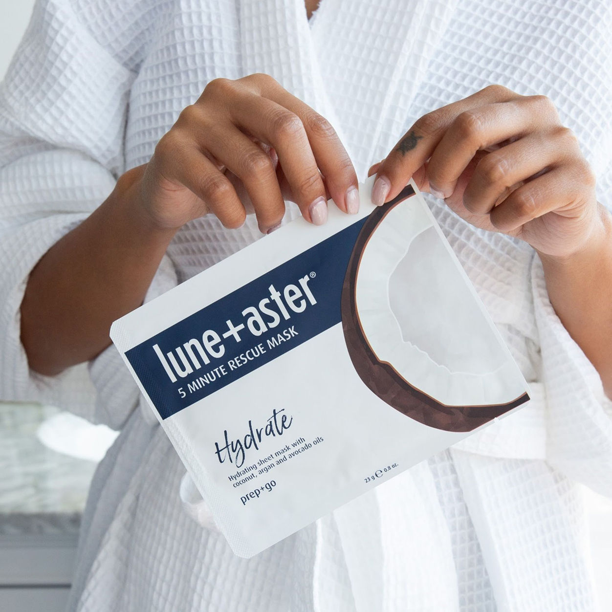 Model image of Lune+Aster 5 Minute Rescue Mask Hydrate