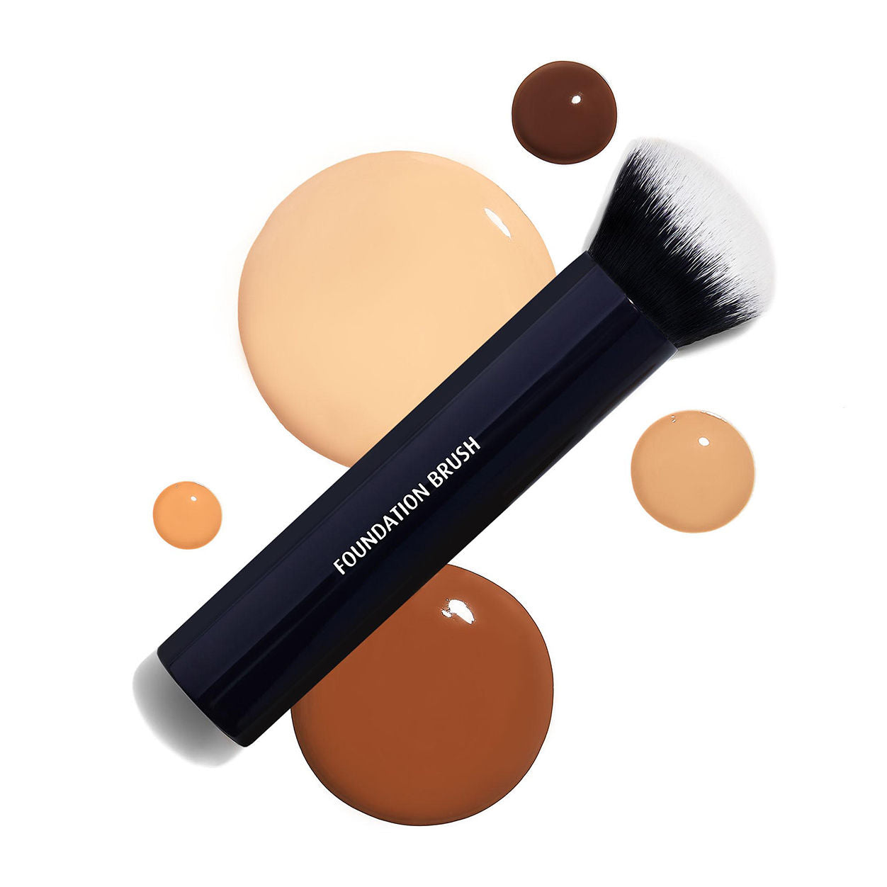 Lifestyle image of Lune+Aster Foundation Brush