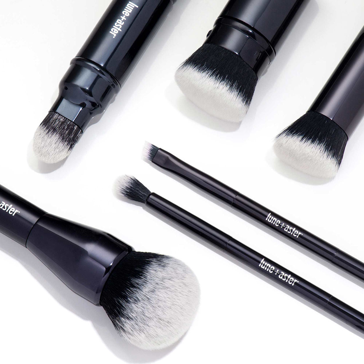 Lifestyle image of Lune+Aster Kabuki Brush