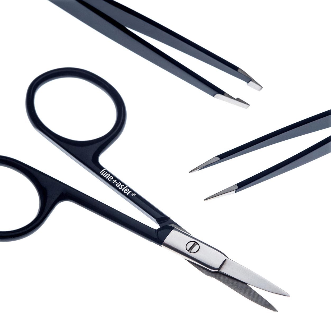 Lifestyle image of Lune+Aster Slant Tweezer