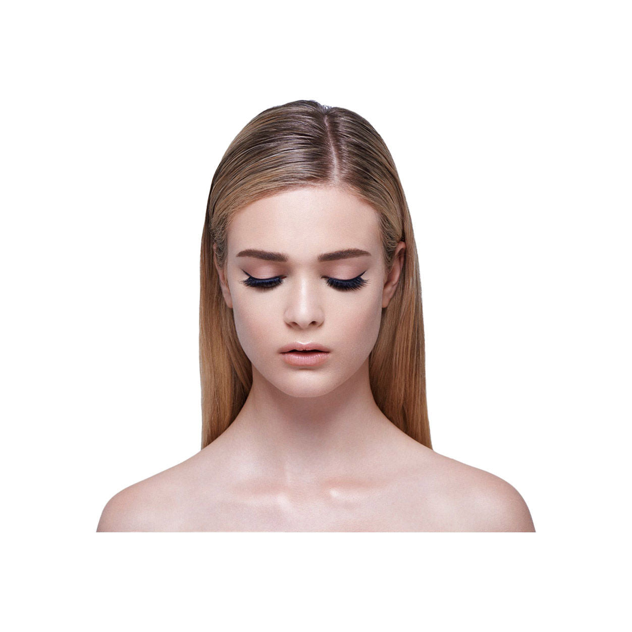 Model image of Lash Star Visionary Lashes 006