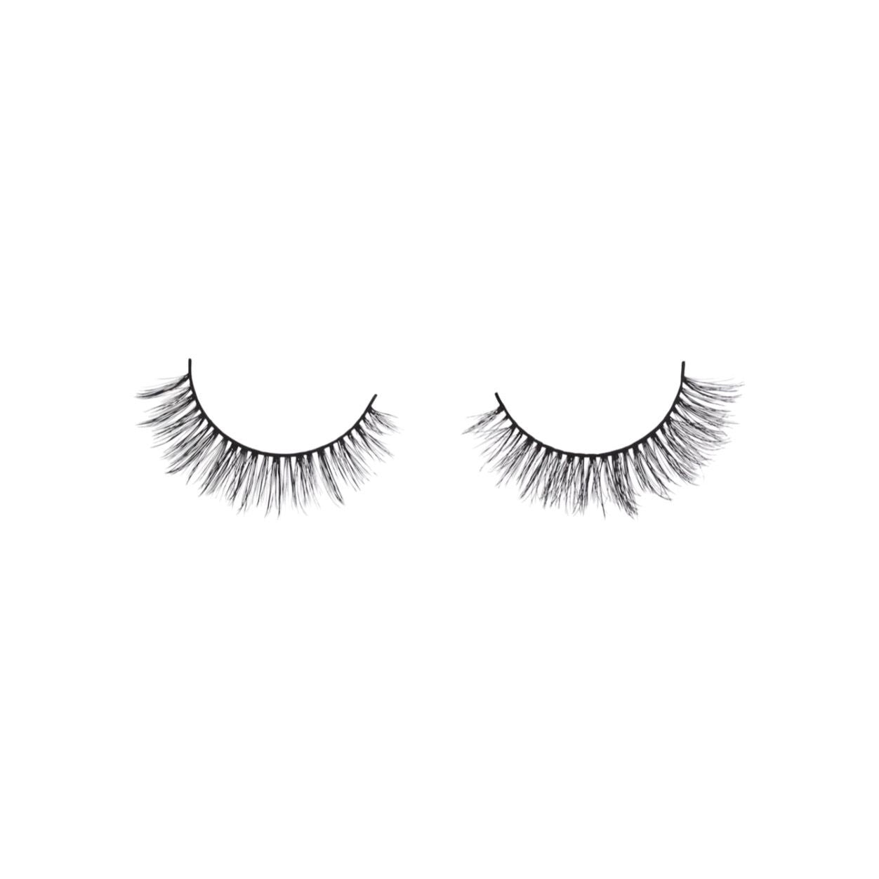 Image of an open Lash Star Visionary Lashes 007