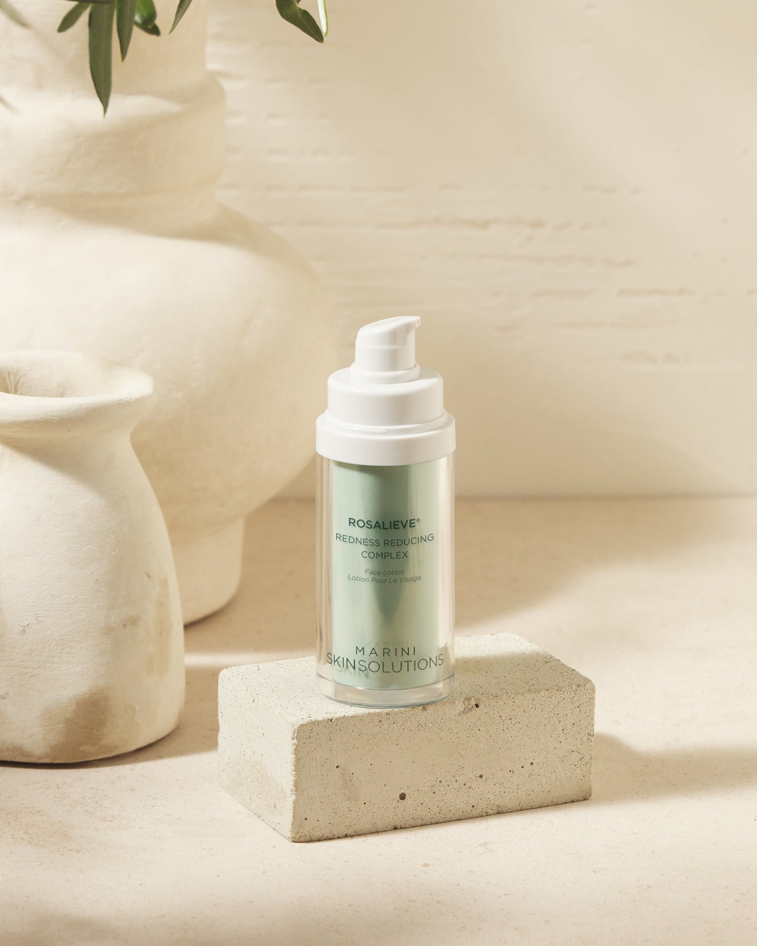 Top-view image of Marini SkinSolutions RosaLieve