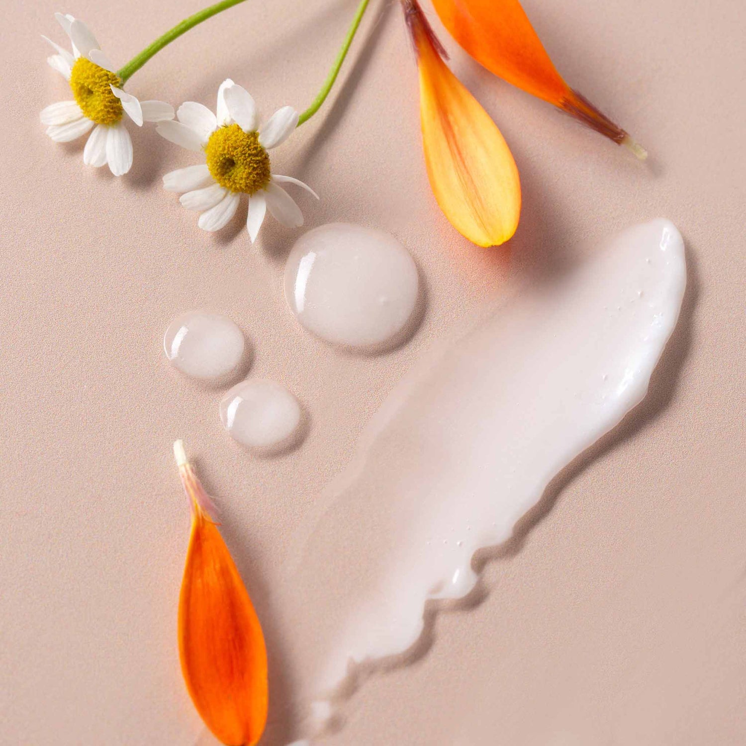 Lifestyle image of M-61 SuperSoothe Calm+Correct Rescue Cream