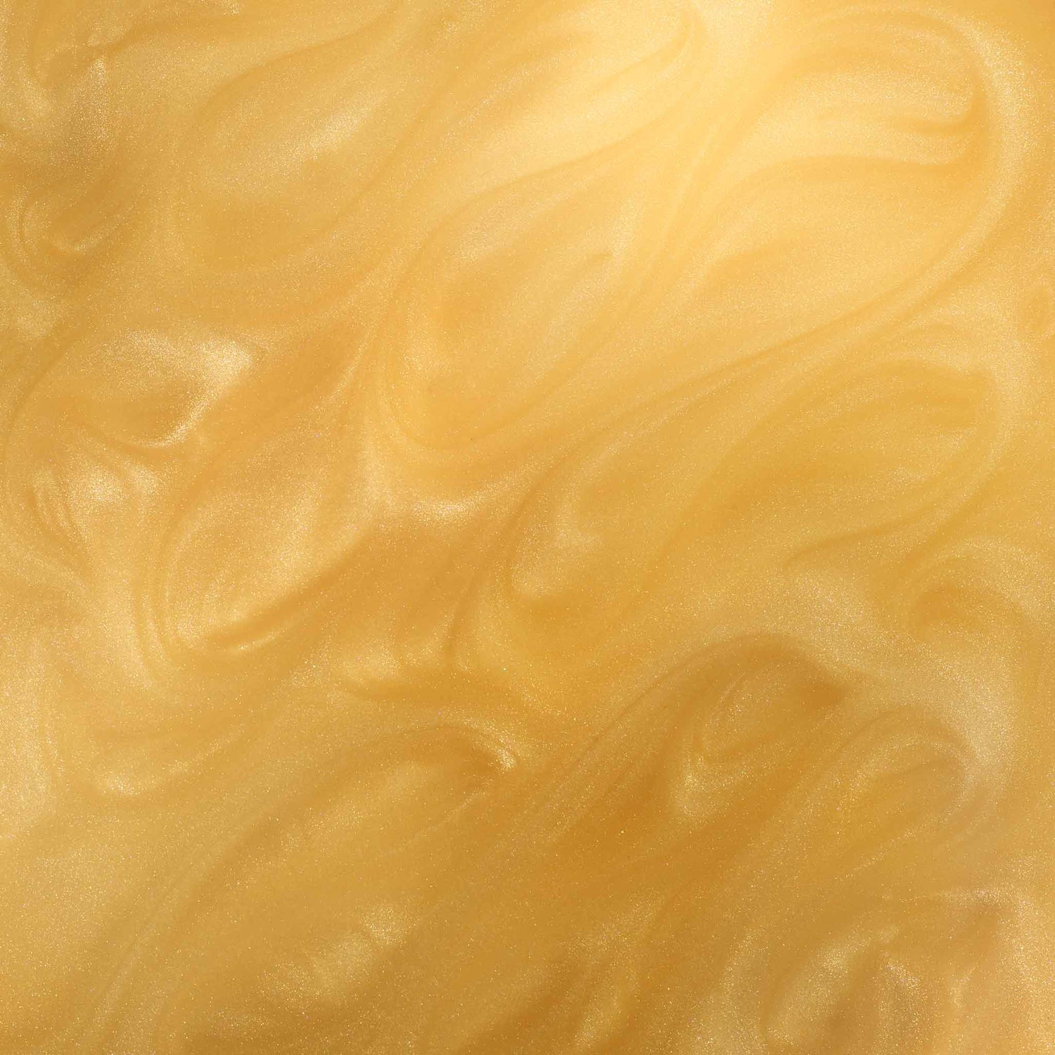 Image of an open M-61 Perfect Shimmer Body Oil