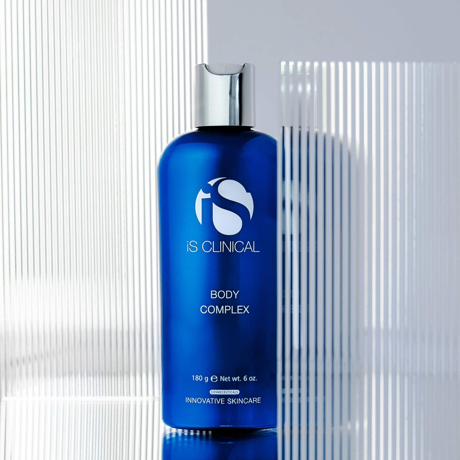 Lifestyle image of IS Clinical Body Complex