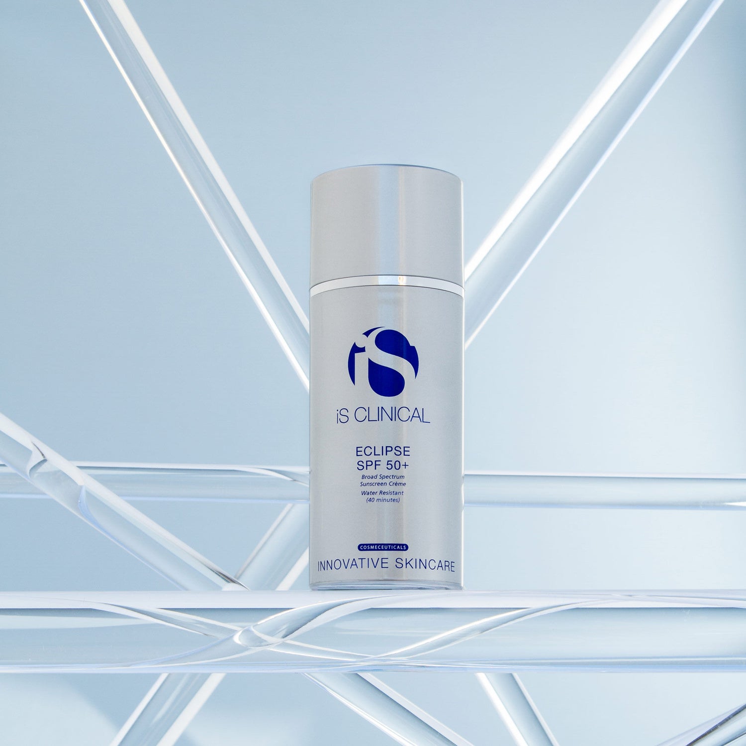 Lifestyle image of IS Clinical Eclipse SPF 50+