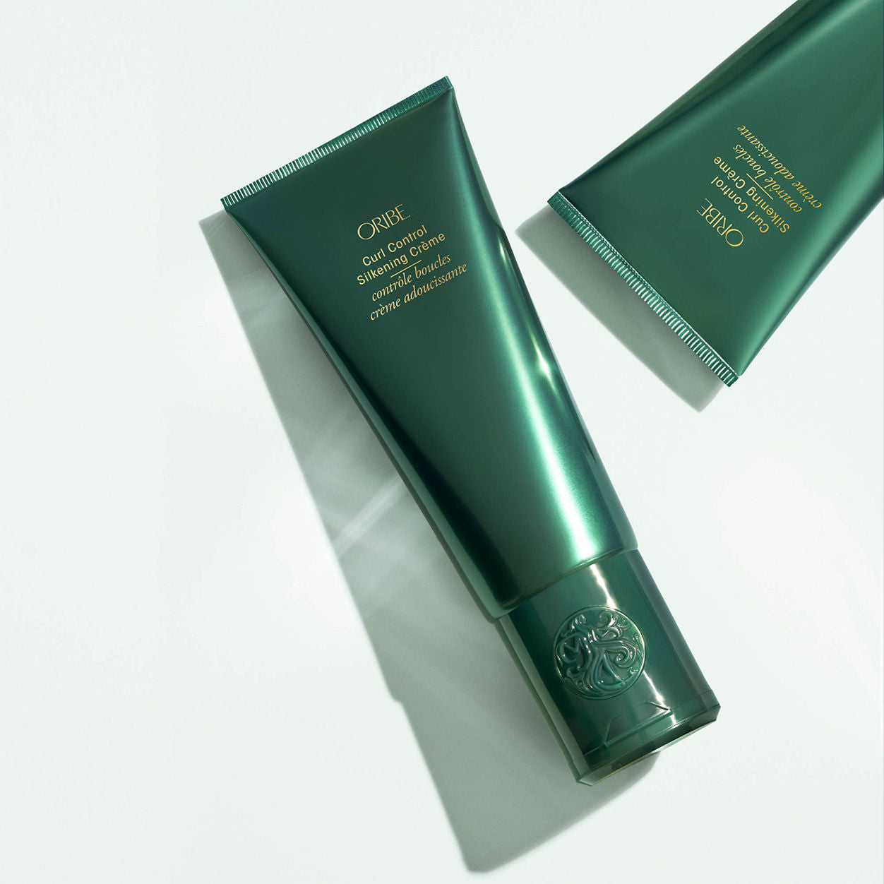 Lifestyle image of Oribe Curl Control Silkening Crème