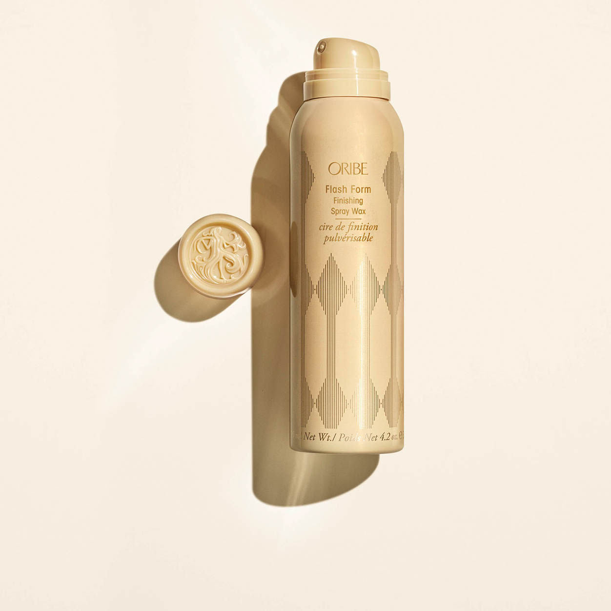 Lifestyle image of Oribe Flash Form Finishing Spray Wax