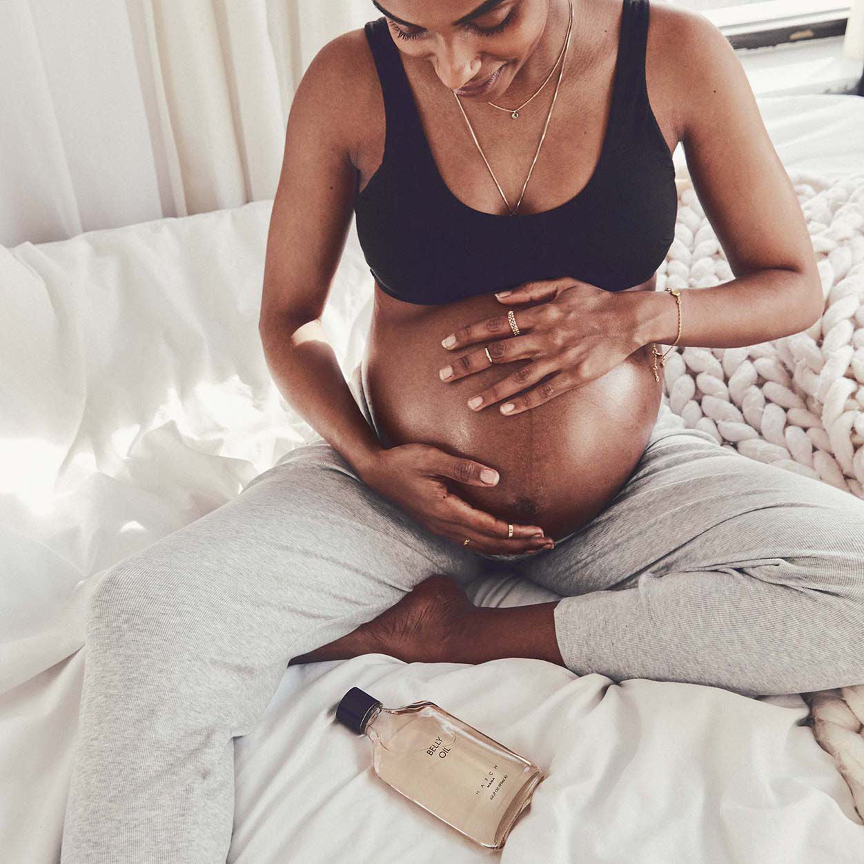 Model image of Hatch Mama Belly Oil