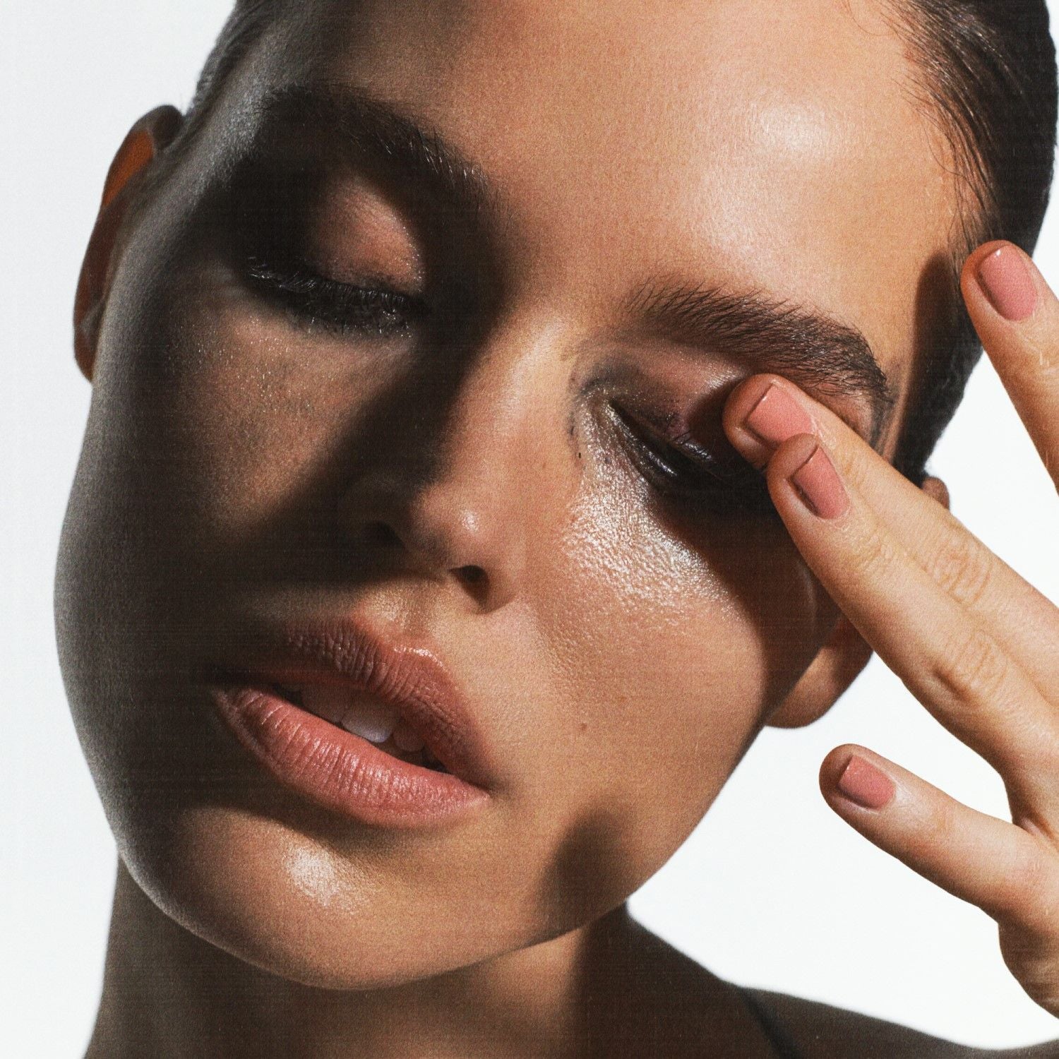 Model image of U Beauty The Mantle Skin Conditioning Wash