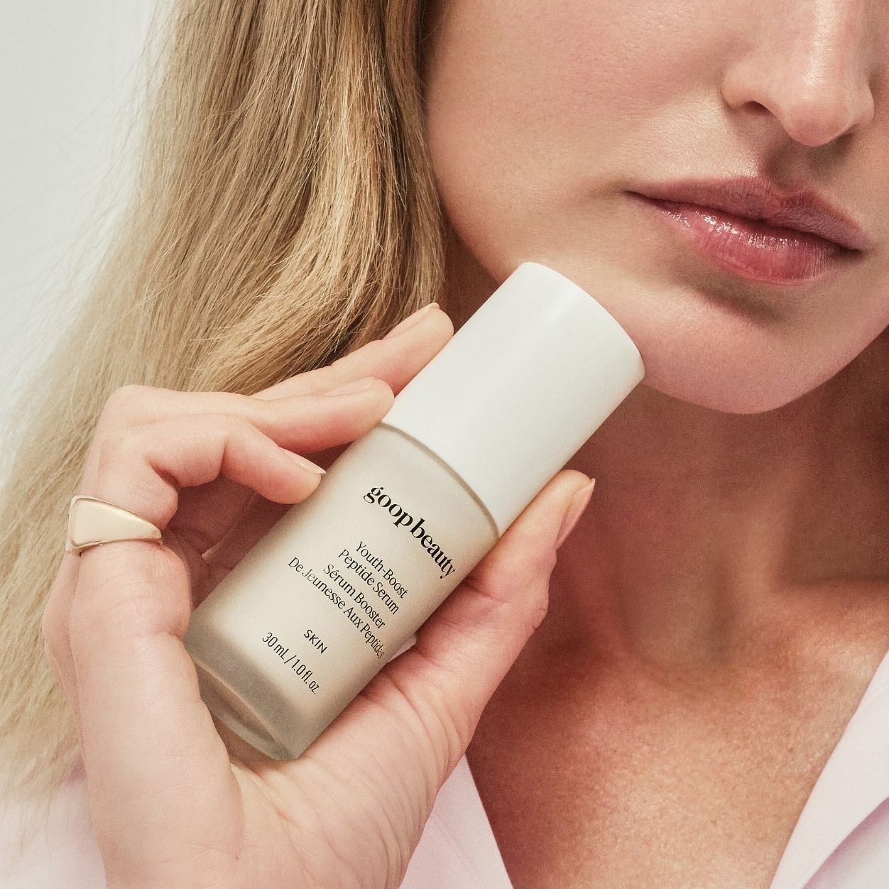 Model image of Goop Youth-Boost Peptide Serum