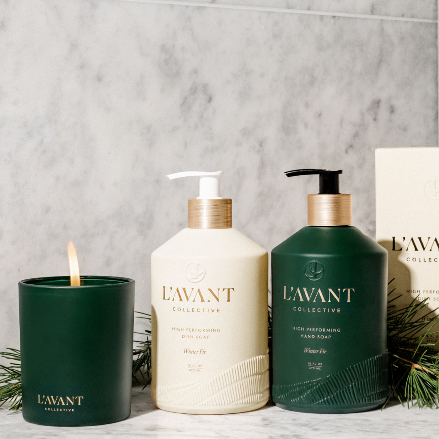 L’Avant Collective Winter Fir Dish Soap (Limited Edition) lifestyle image 3 .