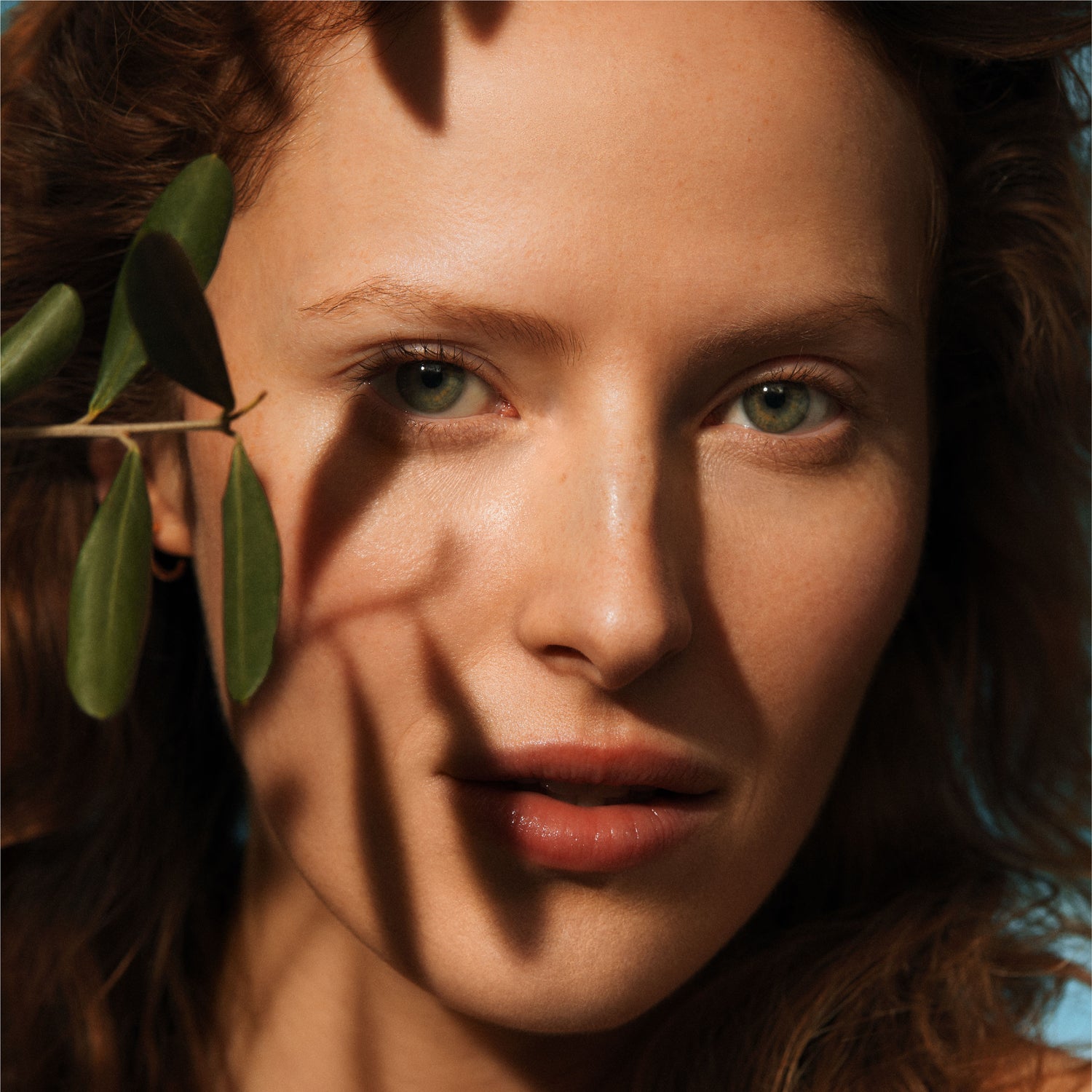 Model image of Irene Forte Olive Eye Cream