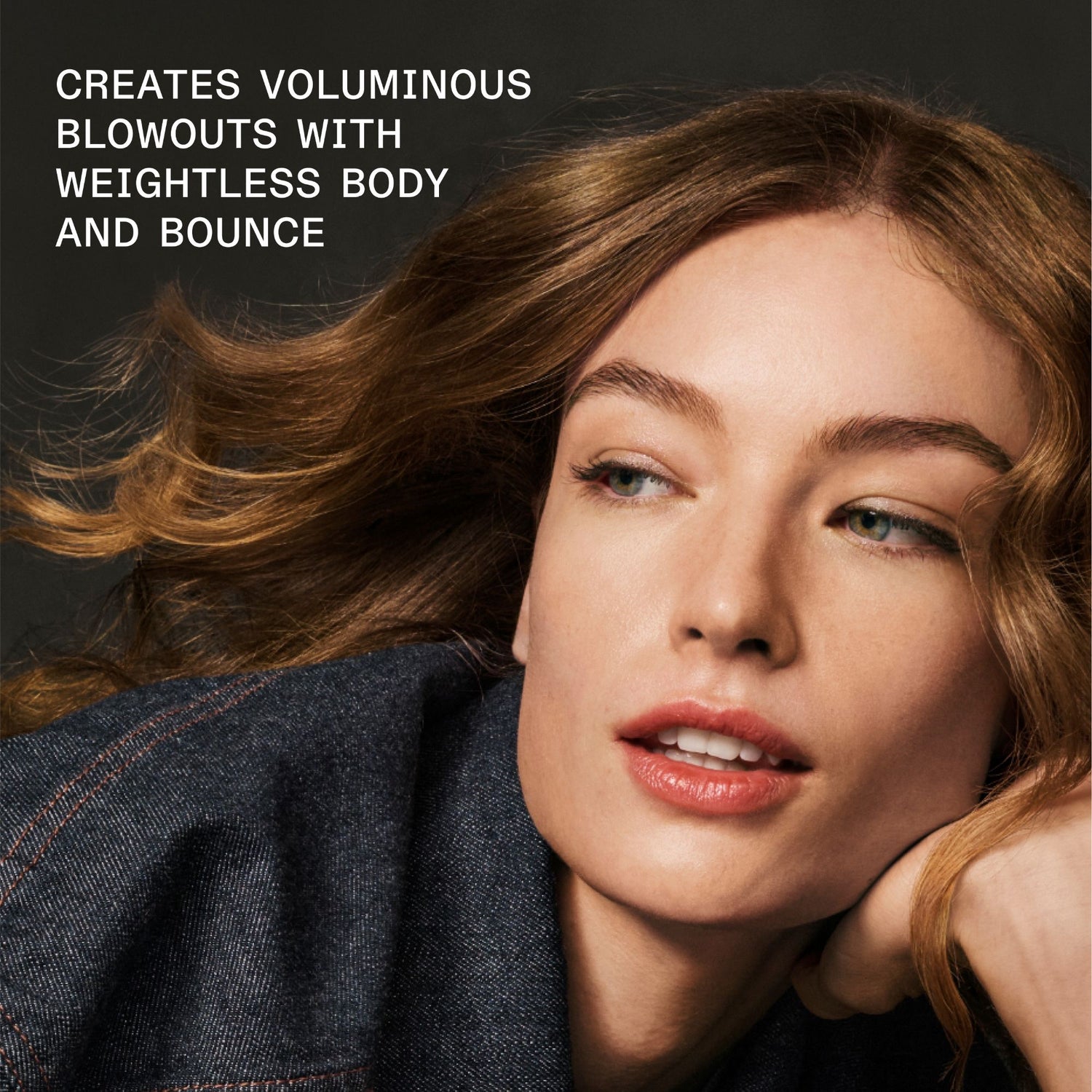 Model image of Olaplex Volumizing Hair Heat Protective Weightless Blowout Mist