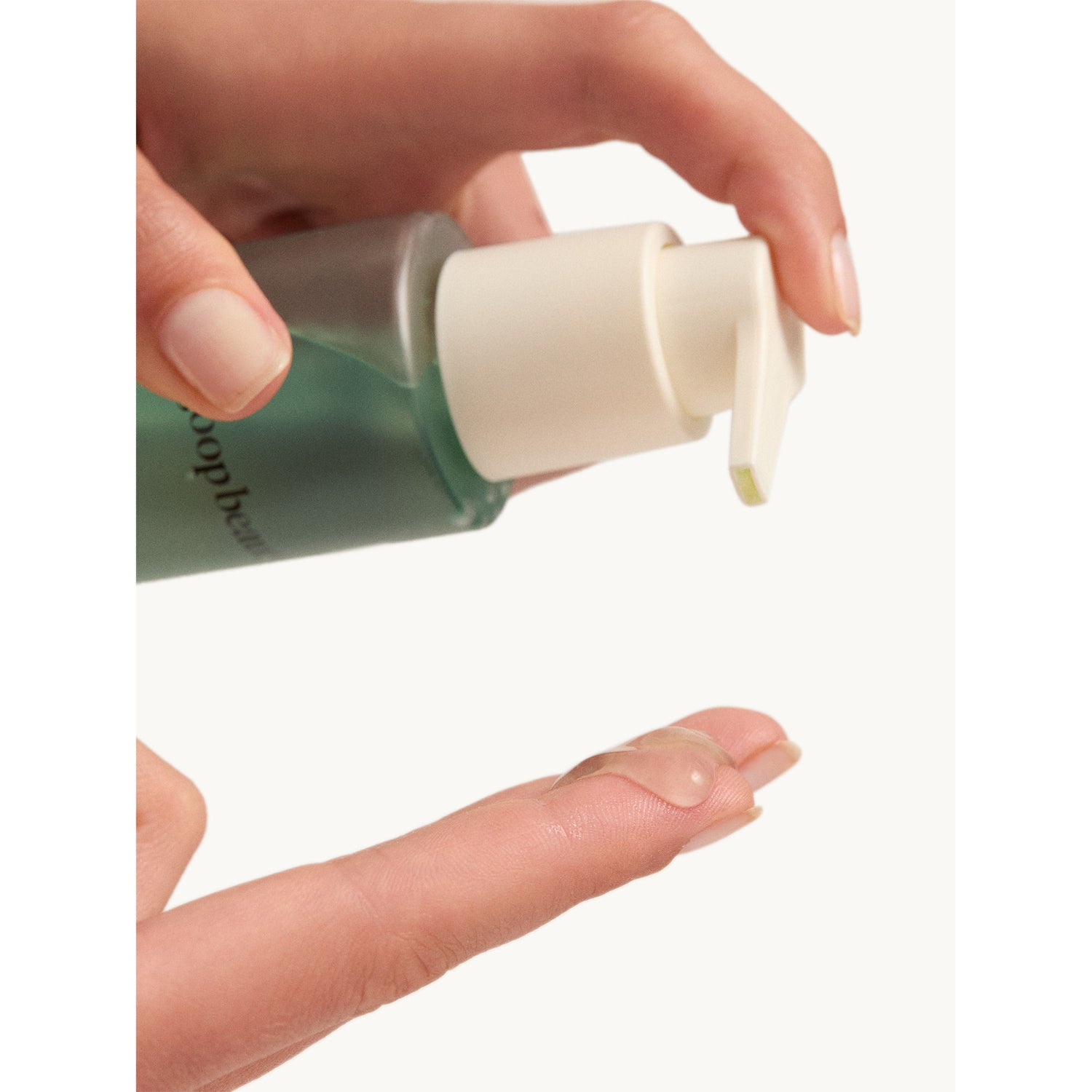 Swatch image of Goop Beauty Daily Detox Foaming Cleanser