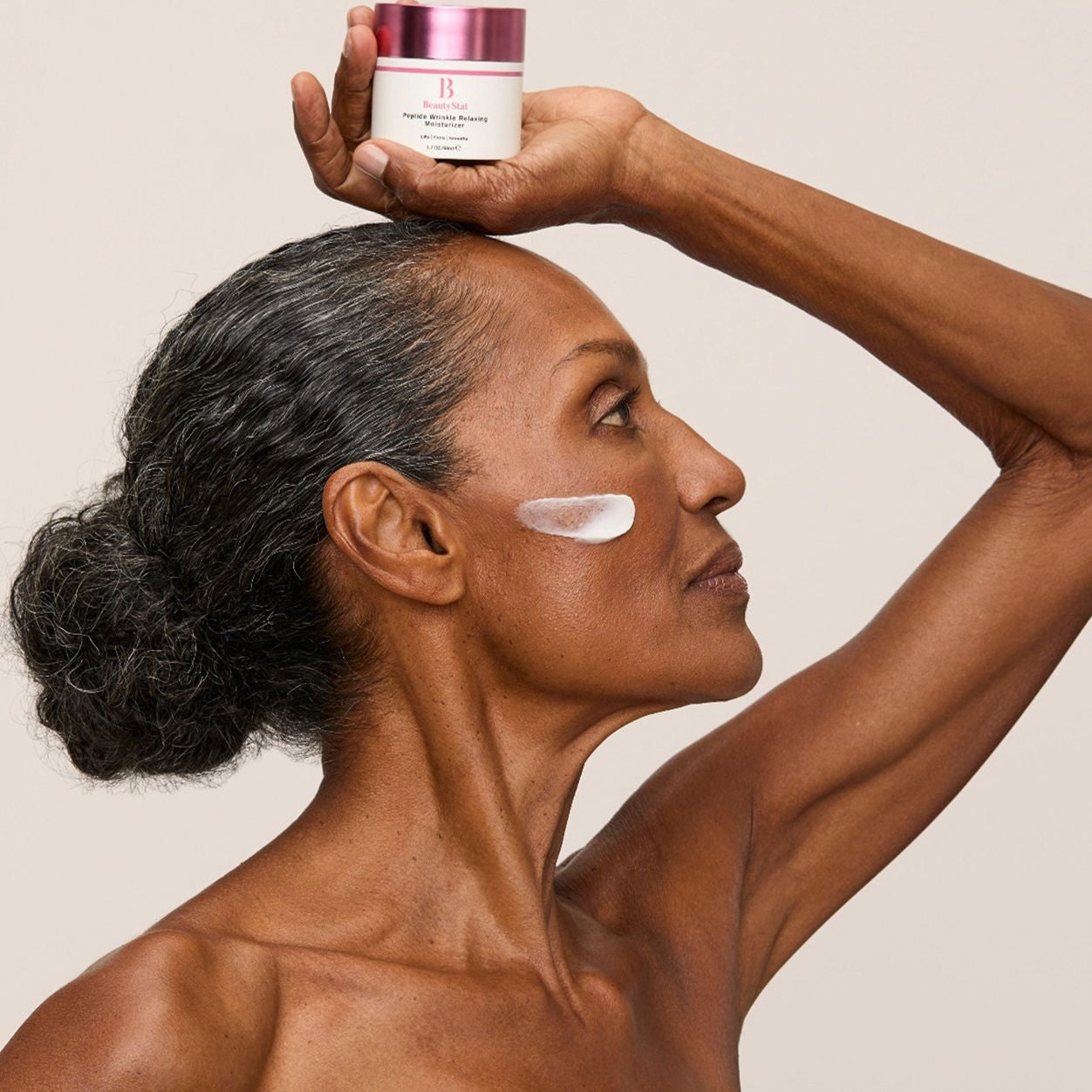 Model image of BeautyStat Peptide Wrinkle Relaxing Moisturizer