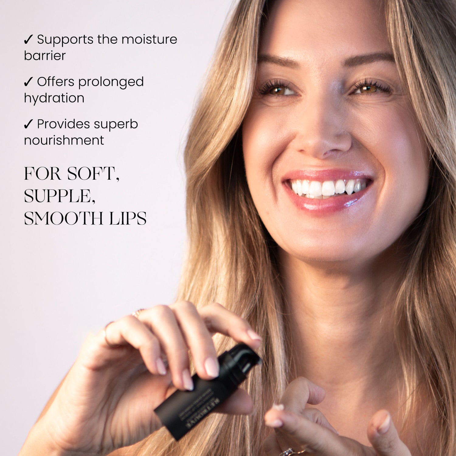 Lifestyle image of Retrouvé Hydrating Lip Serum