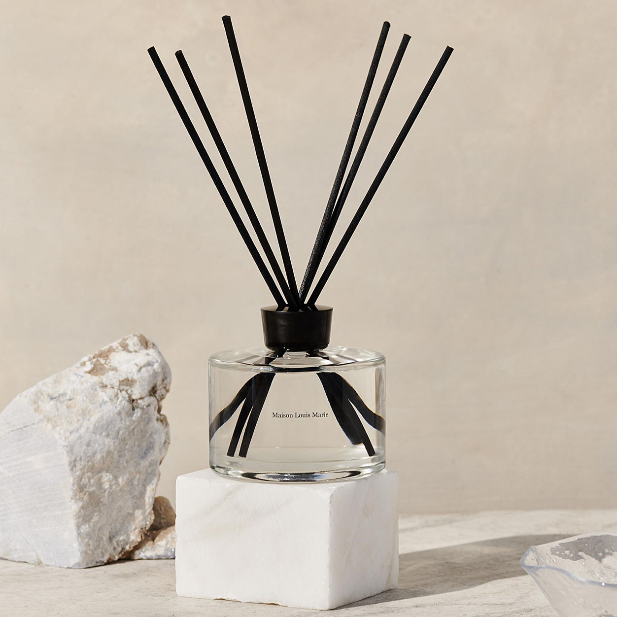 Lifestyle image of Maison Louis Marie No.09 Diffuser