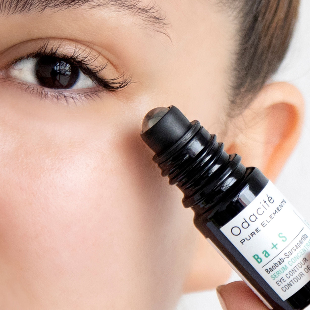 Model image of Odacité Ba+S Baobab + Sarsaparilla Eye Contour Serum Concentrate Roller