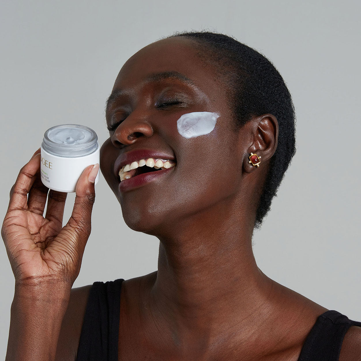 Model image of Ogee Indigo Dream Renewal Cream
