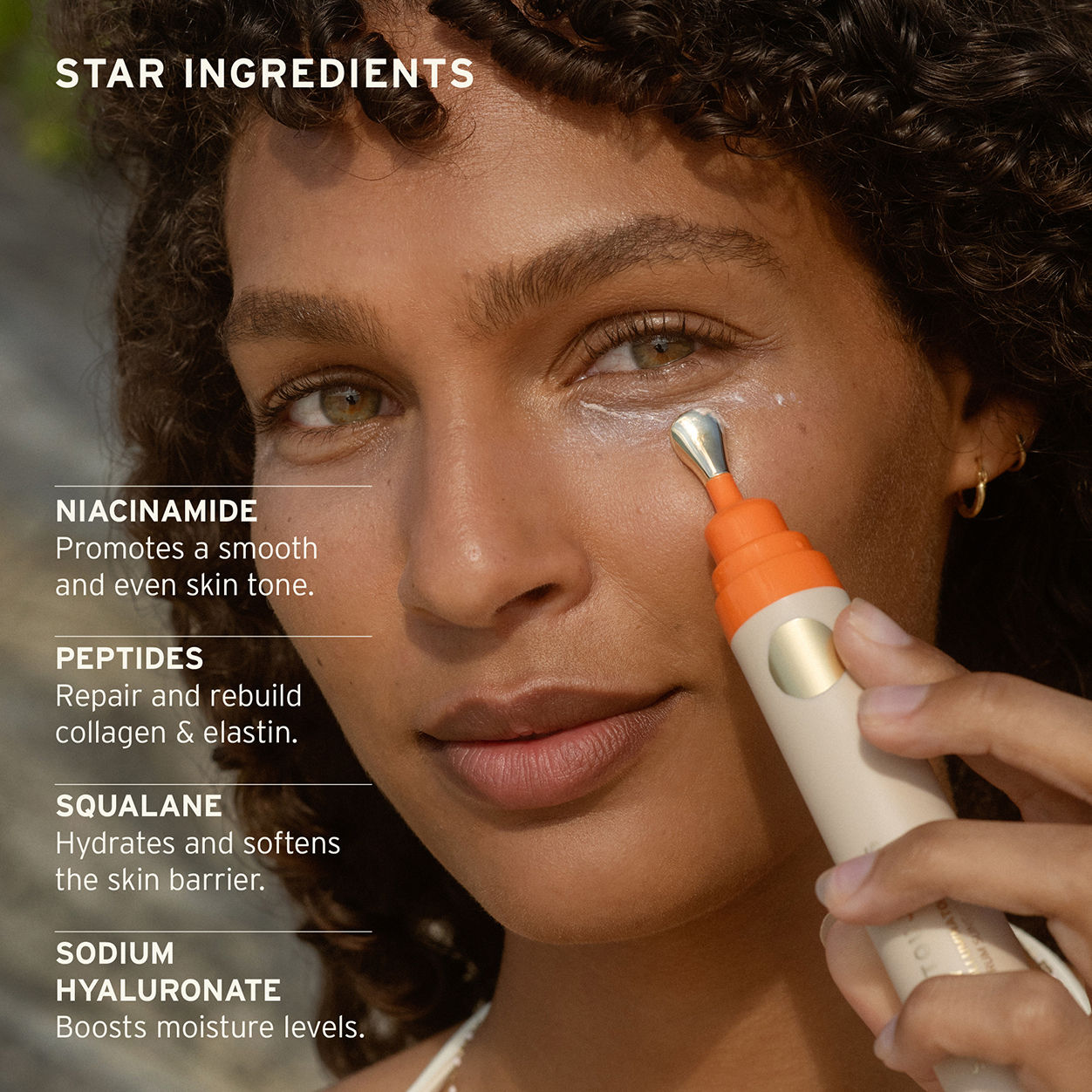 Model image of Soleil Toujours Mineral Ally Eye Glow + Illuminator SPF 30