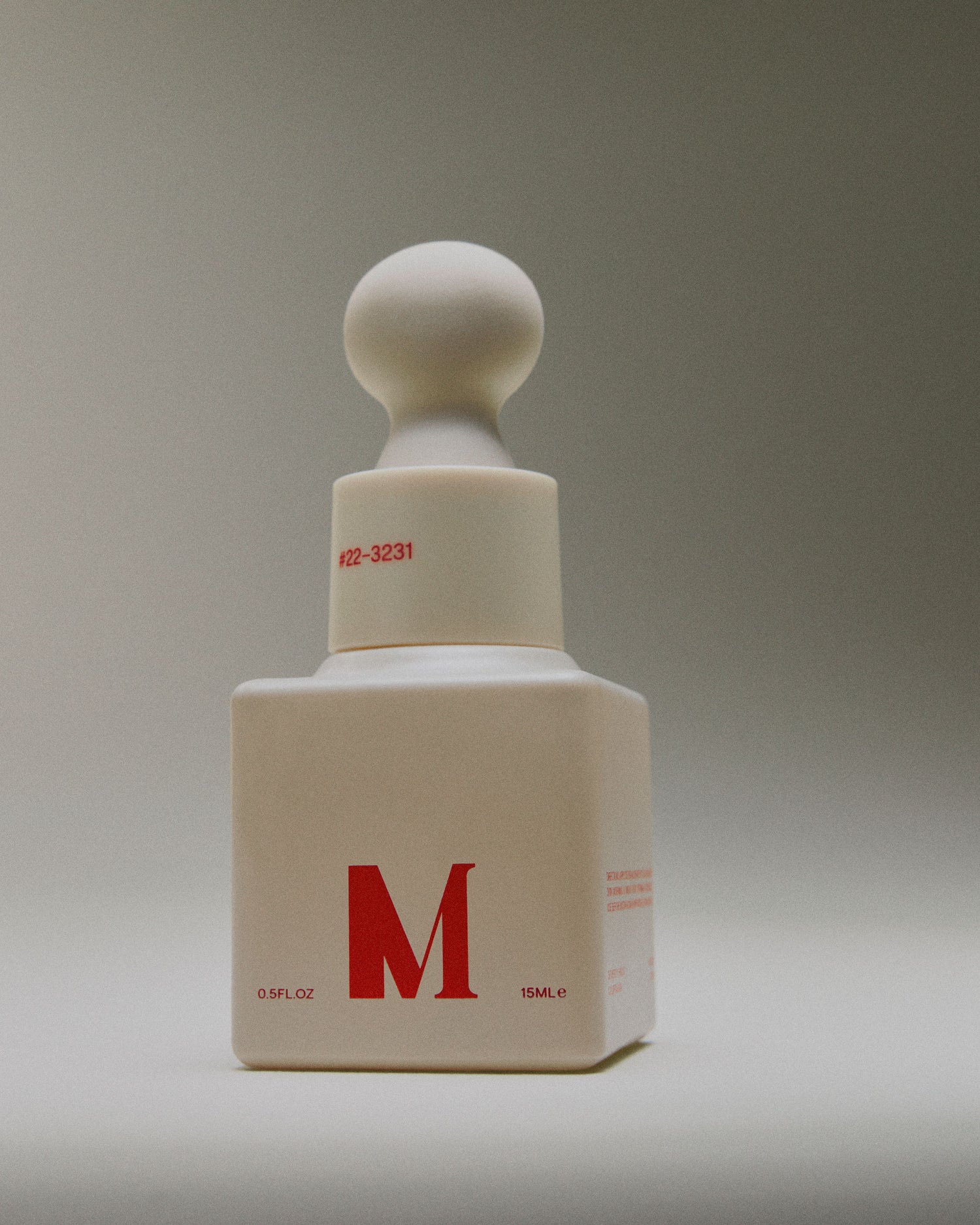 Lifestyle image of Dr. Diamond’s Metacine Instafacial Plasma Bioactive Growth Factor Serum