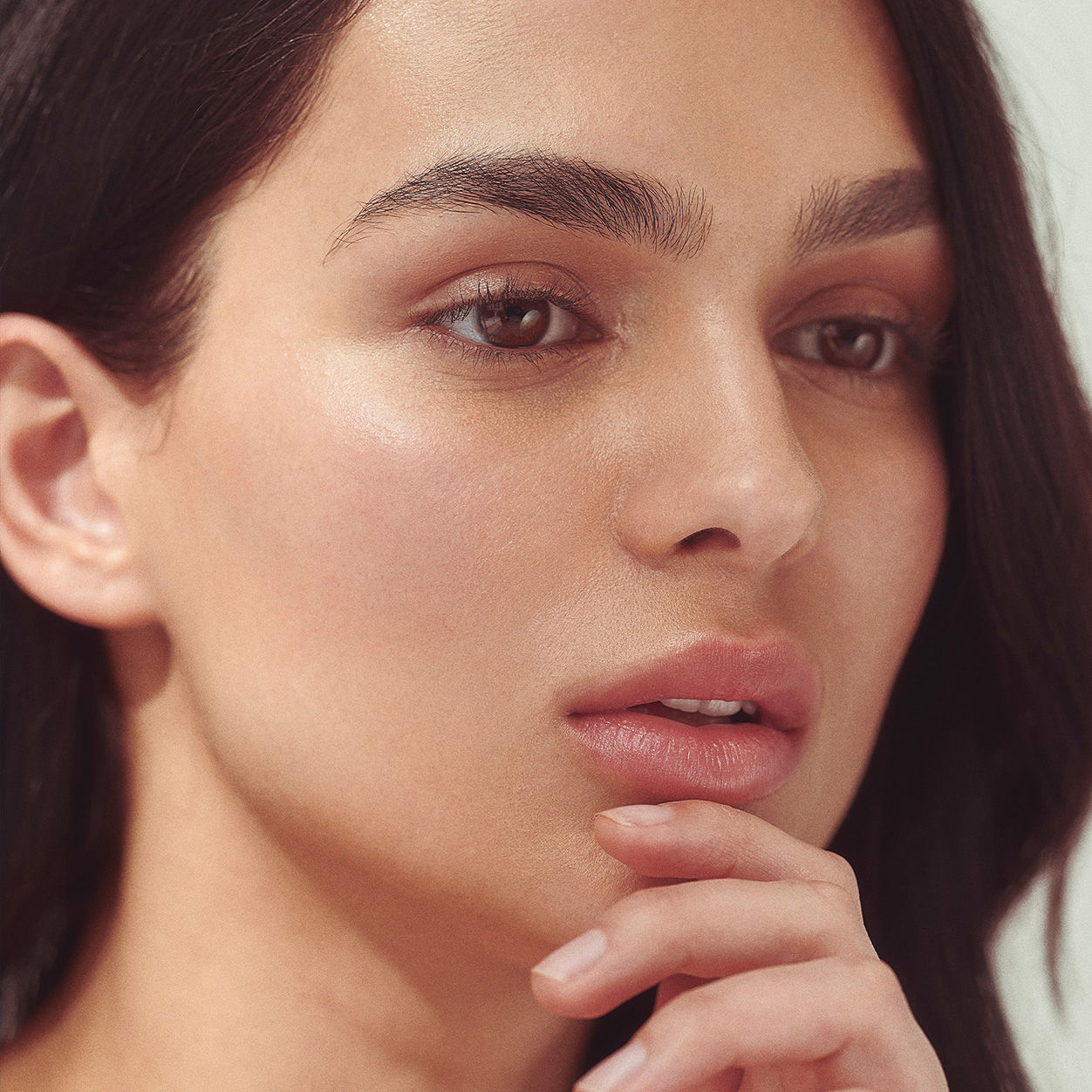 Model image of Henne Organics Luxury Lip Balm