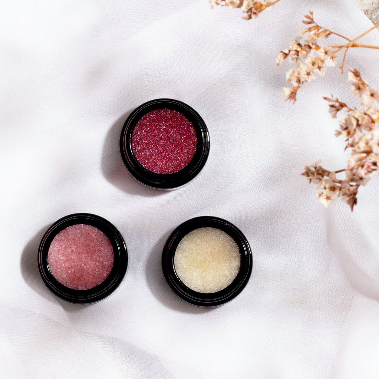 Lifestyle image of Henne Organics Rose Diamonds Lip Exfoliator
