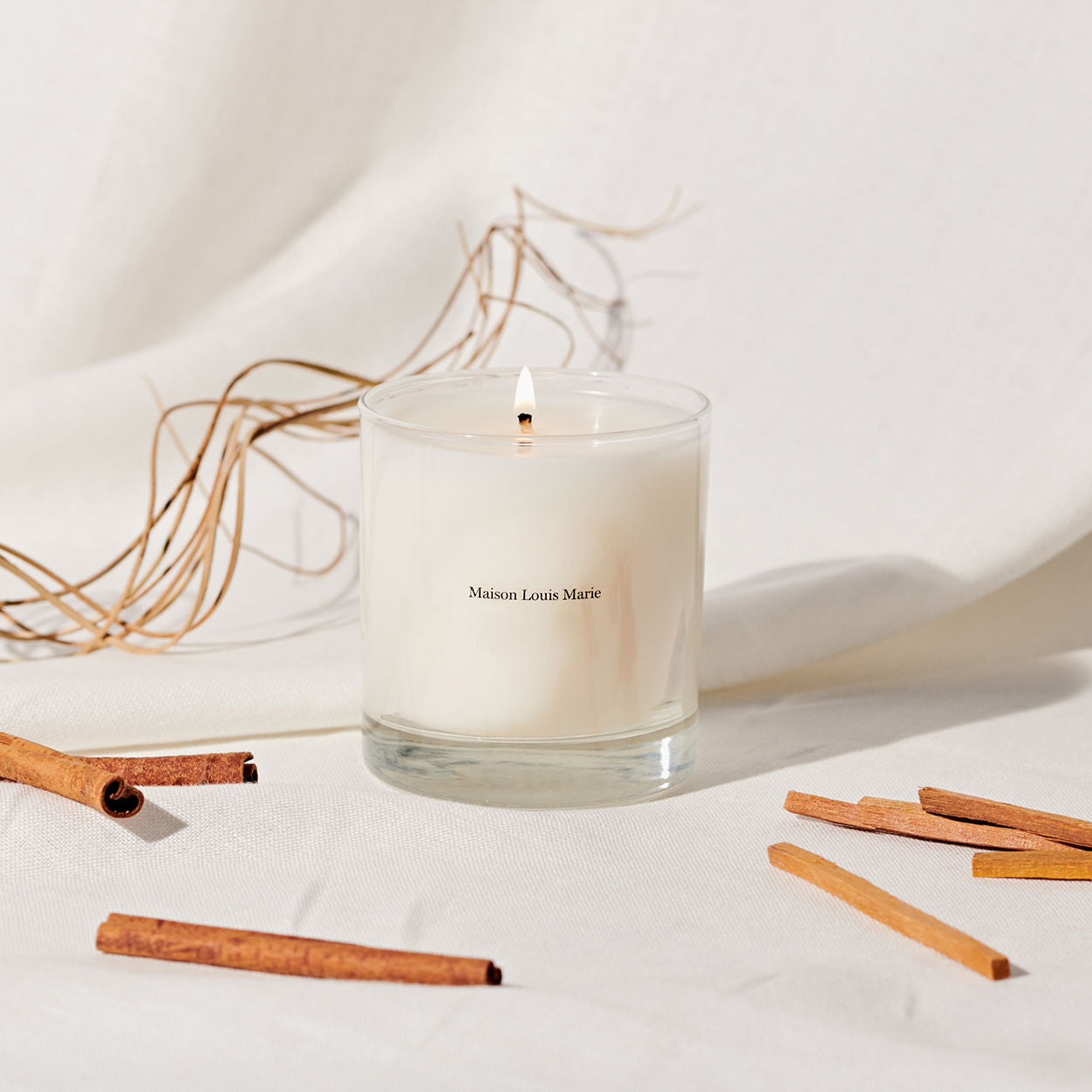 Lifestyle image of Maison Louis Marie No.04 Bois de Balincourt Candle