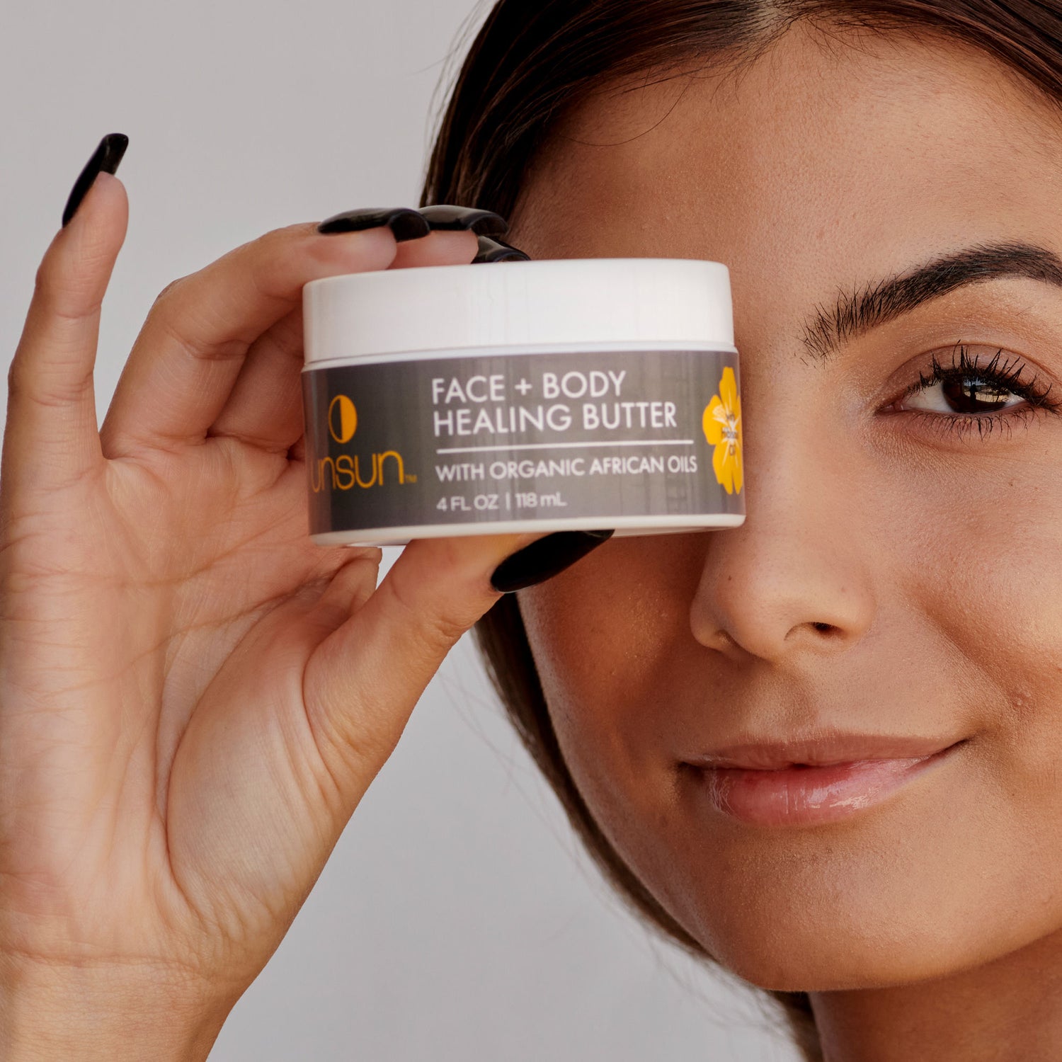 Model image of Unsun Healing Body Butter