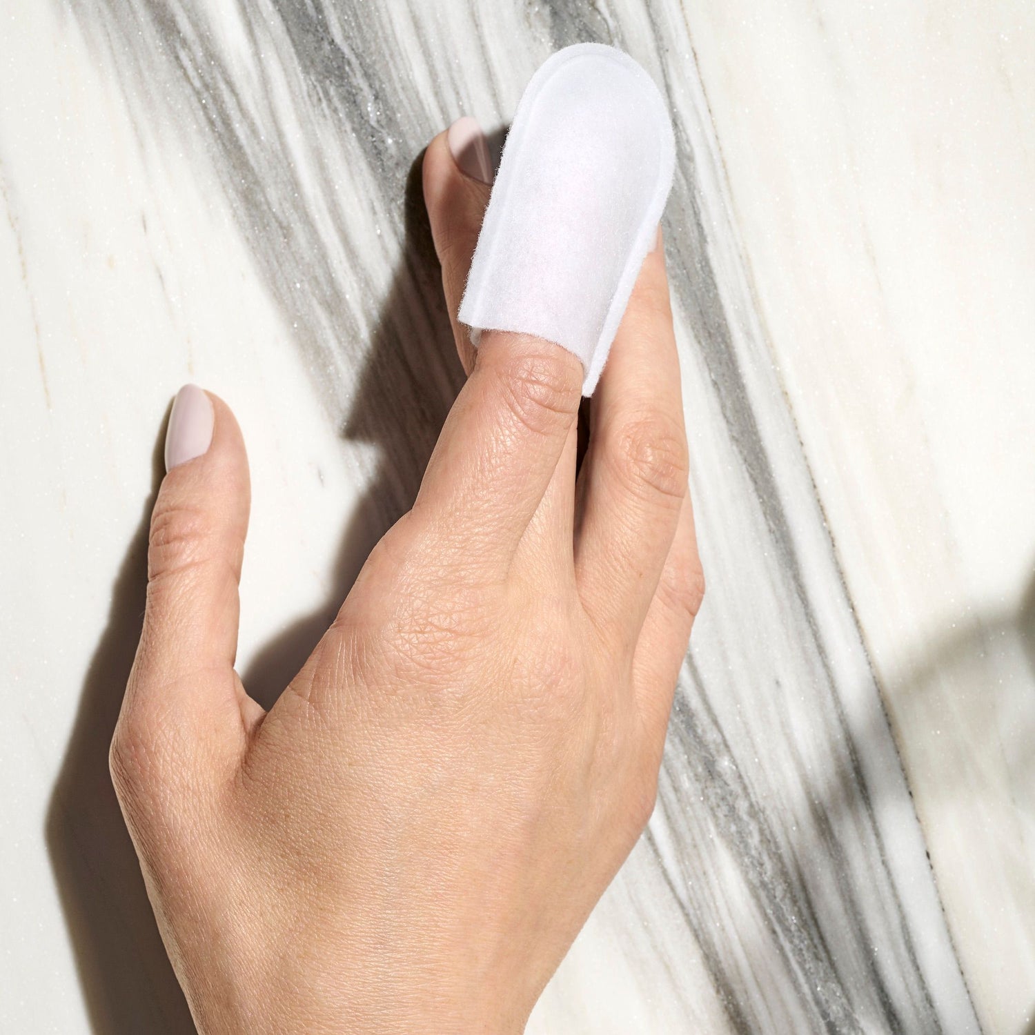 Swatch image of Fur Ingrown Eliminator