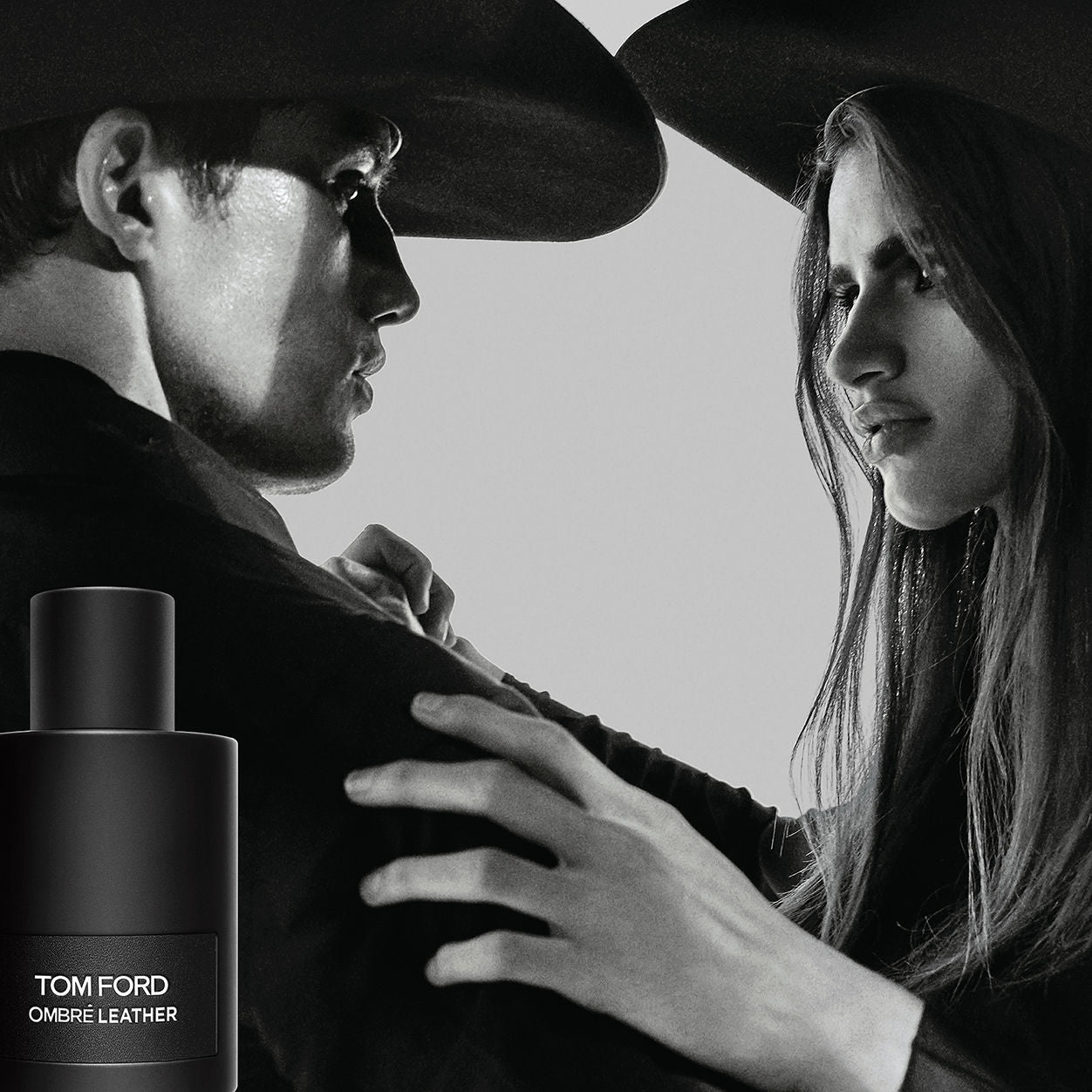 Model image of Tom Ford Ombre Leather All Over Body Spray