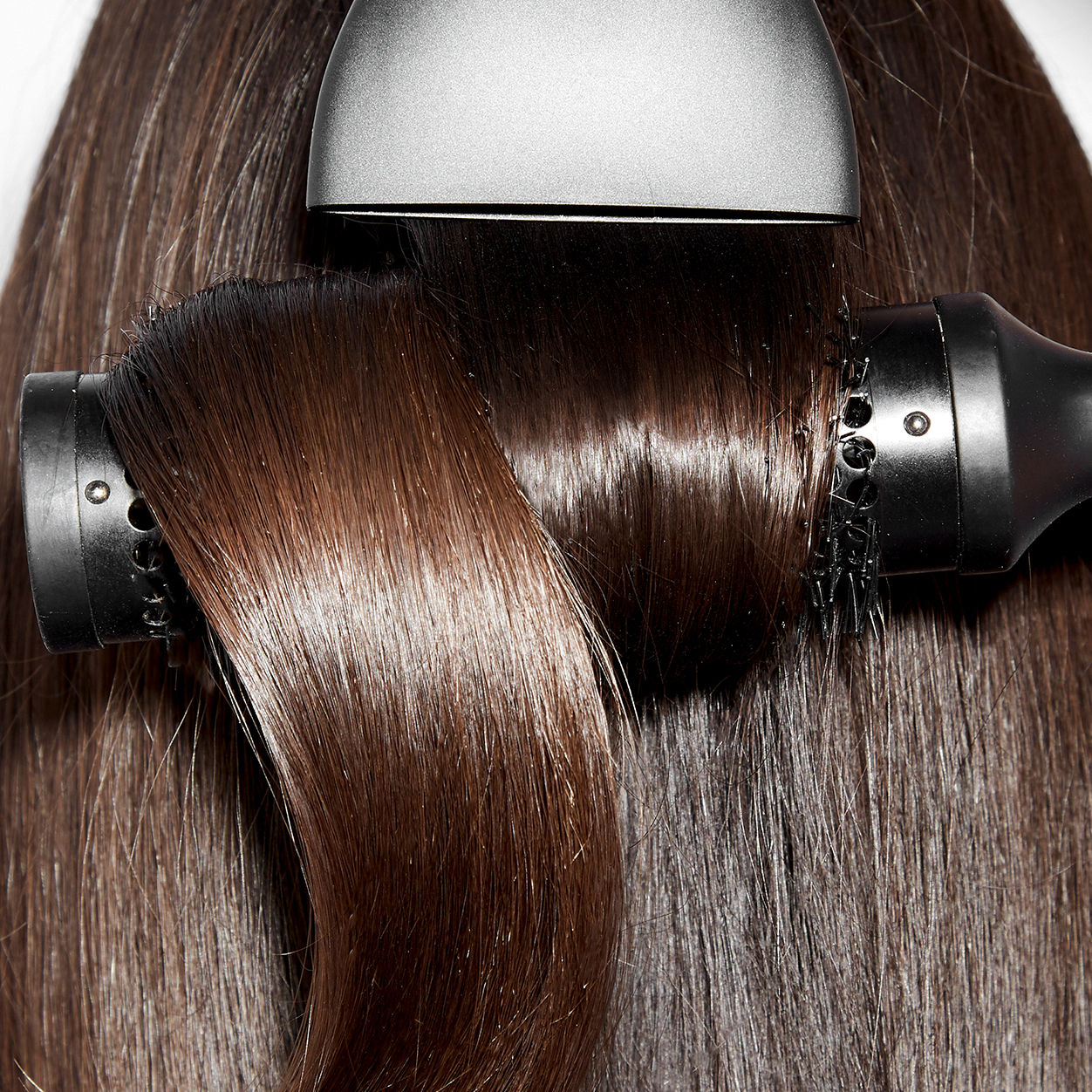Model image of GHD Ceramic Vented Round Brush 1.7" Barrel