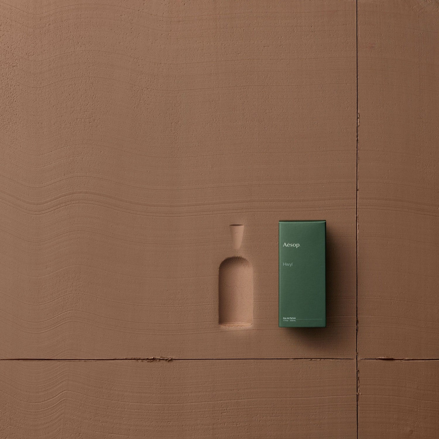 Lifestyle image of Aesop Hwyl Eau de Parfum