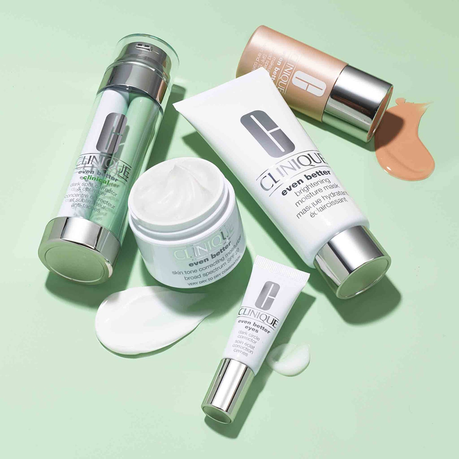 Lifestyle image of Clinique Even Better Makeup Broad Spectrum SPF 15 variant: ALABASTER