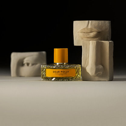 Lifestyle image of Vilhelm Parfumerie Dear Polly Eau de Parfum
