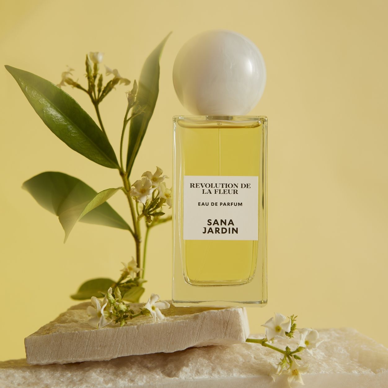 Lifestyle image of Sana Jardin Revolution De La Fleur Eau de Parfum variant: 3.4 fl oz
