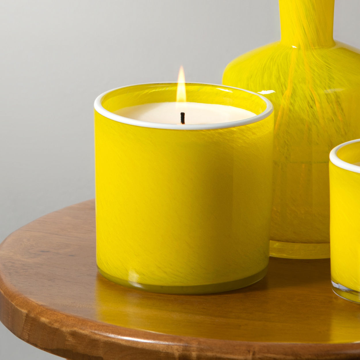 Lifestyle image of Lafco White Grapefruit Candle variant: 15.5 oz (Signature)