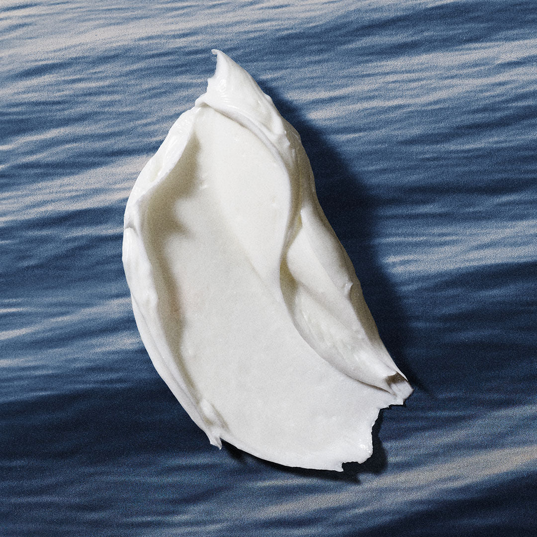 Swatch image of La Mer Crème de La Mer Face Cream variant: 2 oz