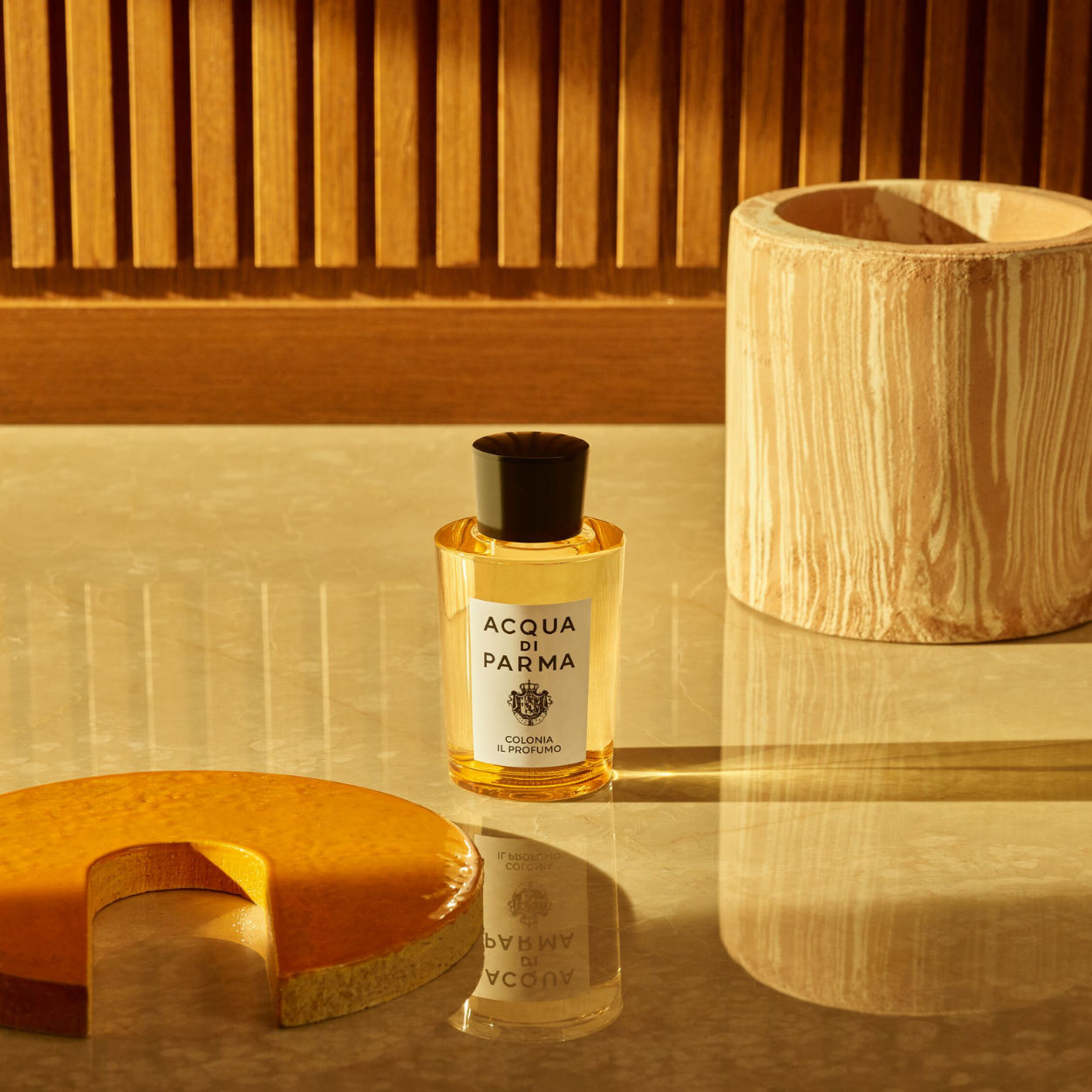 Lifestyle image of Acqua di Parma Colonia Il Profumo Eau de Parfum