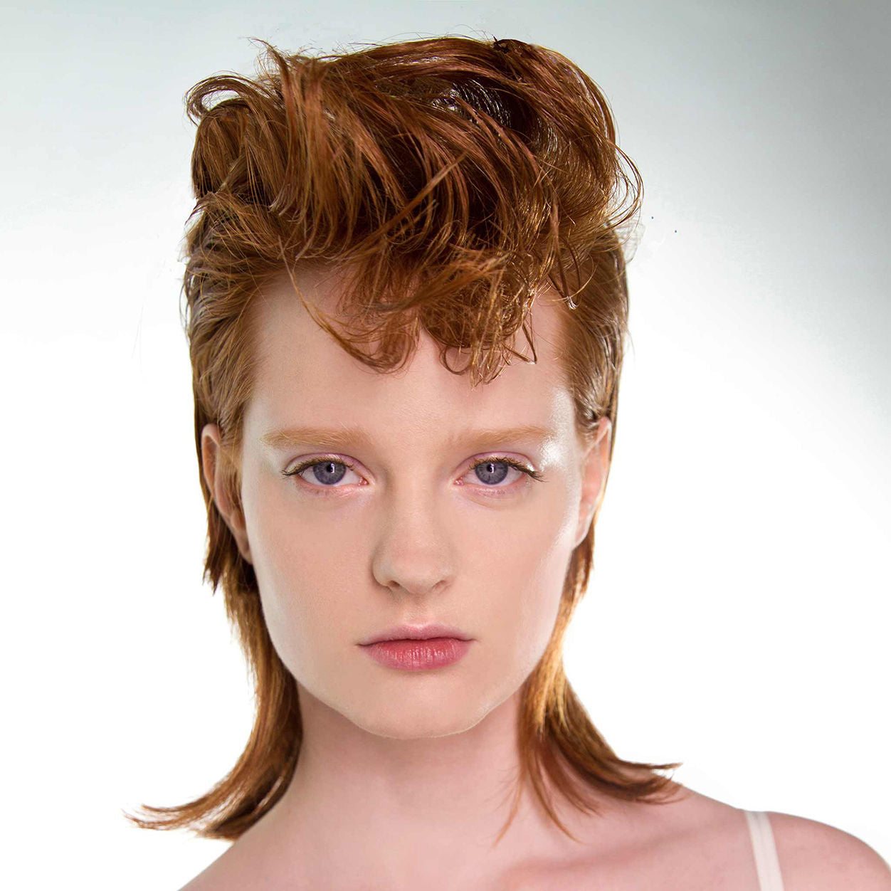 Model image of R+Co Vicious Strong Hold Flexible Hairspray