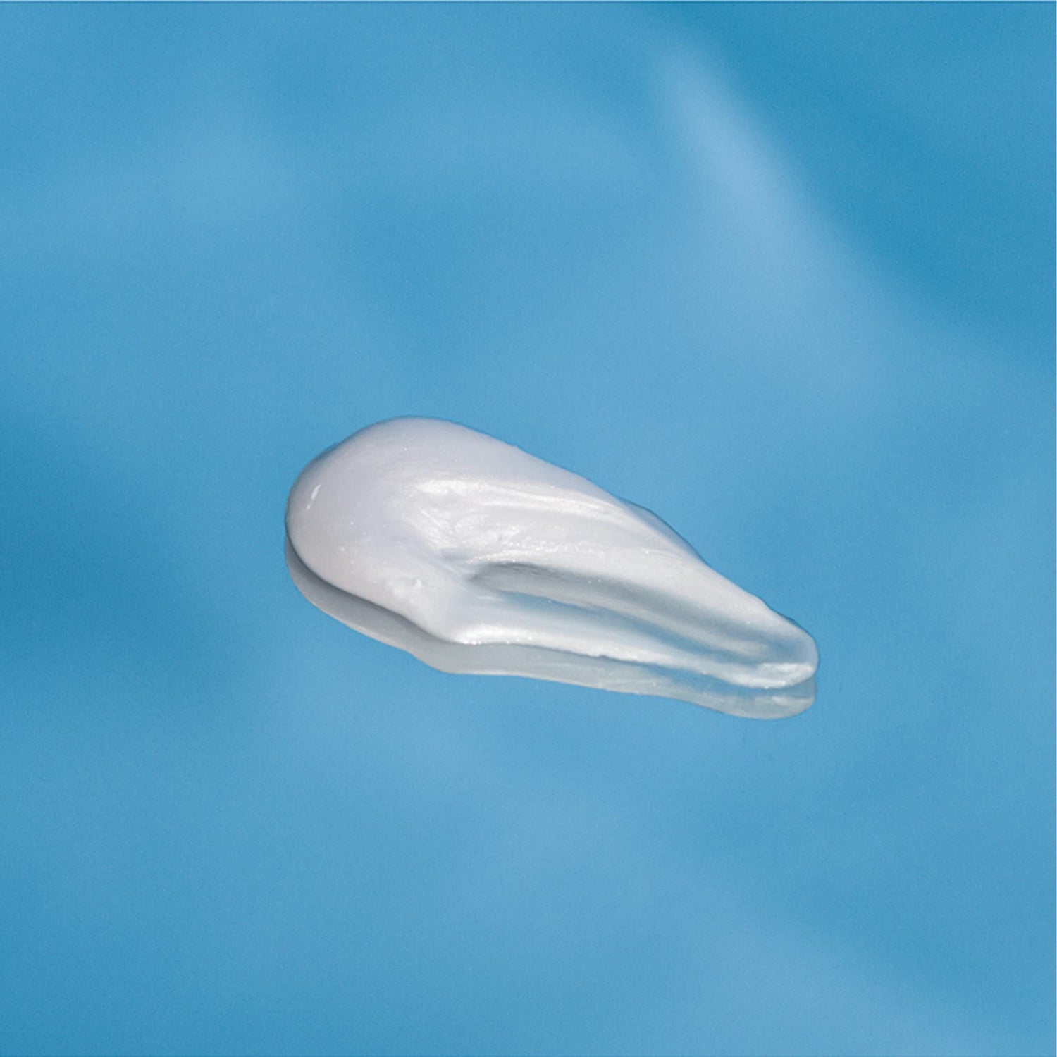 Swatch image of R+Co Sunset Blvd Blonde Shampoo variant: 8.5 fl oz